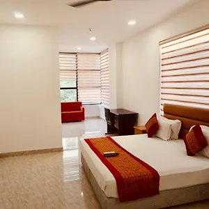 3* Hotel Amora Dwarka